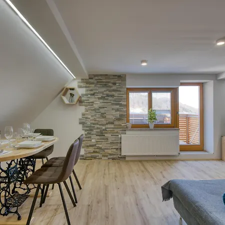 Semesterbostad Raspberry Pool&wellness - Happy Vransko