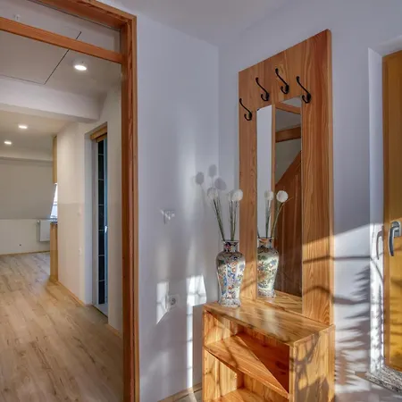 Raspberry Pool&wellness - Happy *