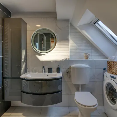 度假居 Raspberry Pool&wellness - Happy Vransko