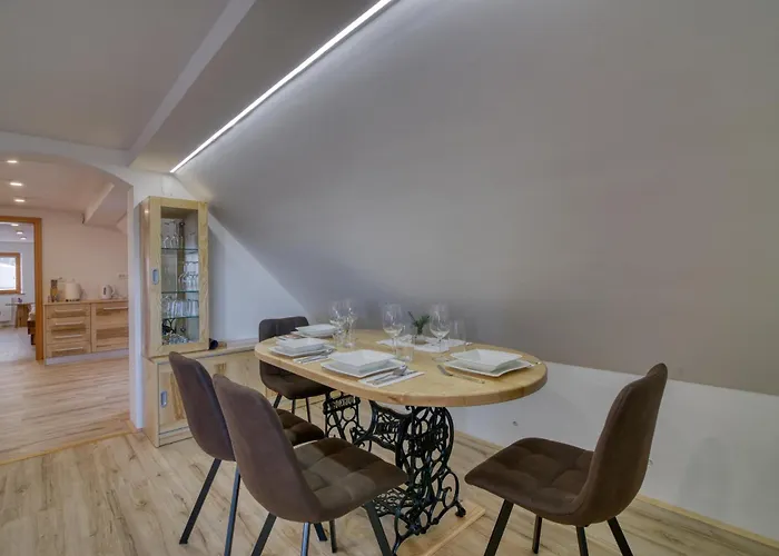 Raspberry Pool&wellness - Happy *